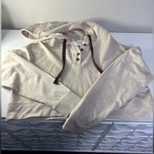 NWT mono b Hooded Henley Crop Top Sweatshirt